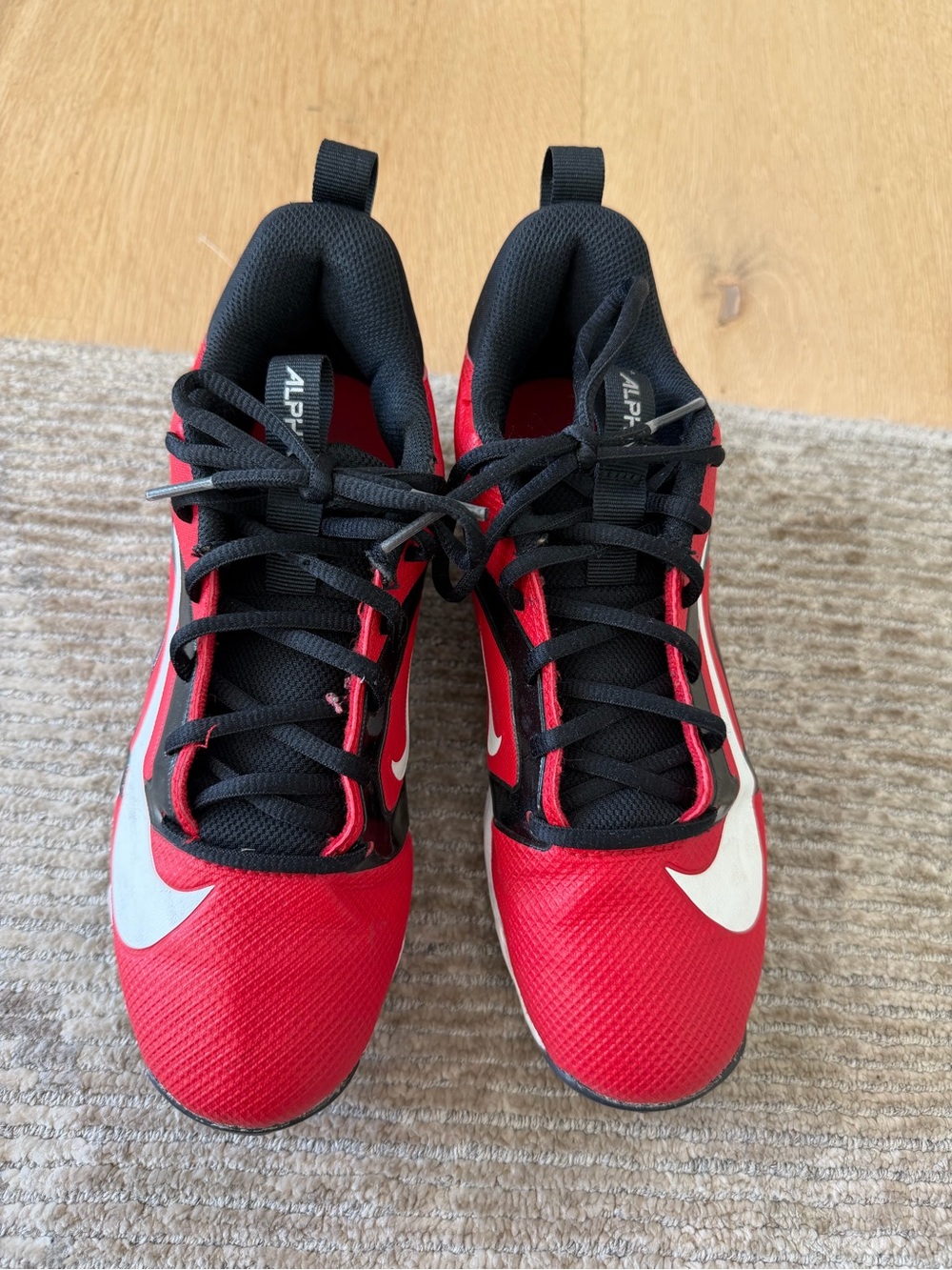 Nike Boys' Alpha  and Black Athletic Sneakers size 5.5 barely worn